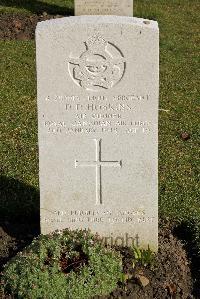 Harrogate (Stonefall) Cemetery - Hoskins, Donald Dunk